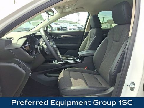 Used 2023 Buick Envision Preferred AWD/4WD image 2