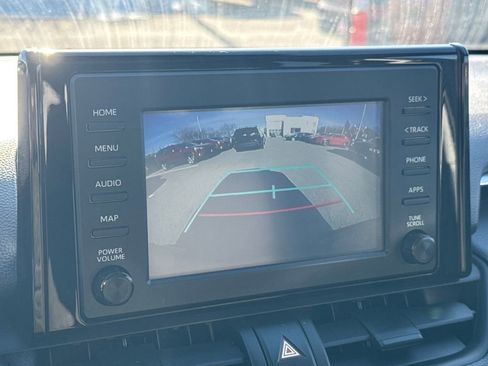 Used 2019 Toyota RAV4 XLE image 25
