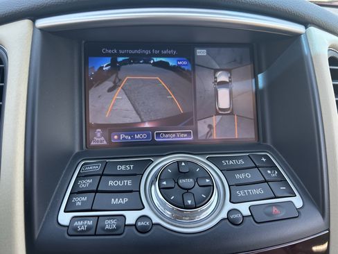 Used 2017 INFINITI QX50 AWD w/ Premium Plus Package image 13