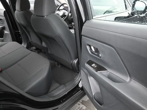 New 2026 Nissan Kicks S image 19