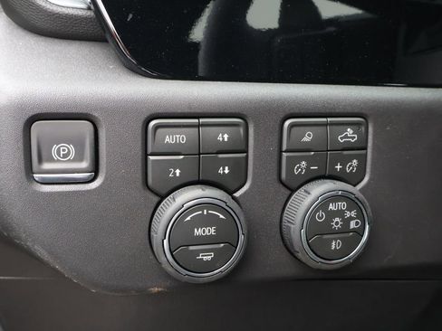 New 2026 Chevrolet Silverado 1500 LT Trail Boss AWD/4WD image 18