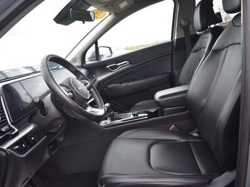 Used 2023 Kia Sportage EX FWD image 21