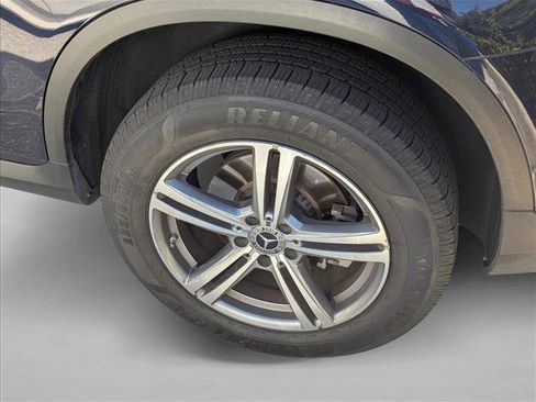 Used 2021 Mercedes-Benz GLC 300 image 21