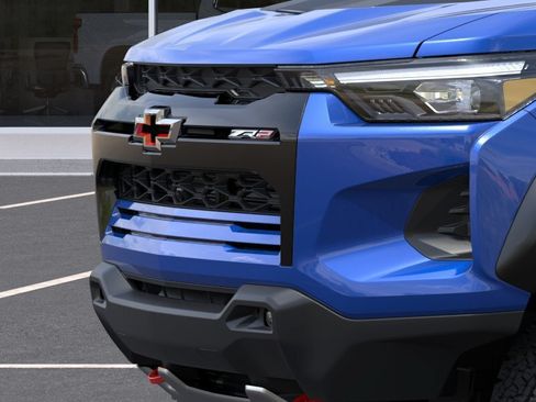 New 2026 Chevrolet Colorado ZR2 w/ Technology Package AWD/4WD image 13