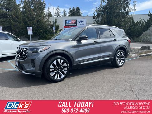 Used 2025 Ford Explorer Platinum w/ LUX Leather Package AWD/4WD image 1