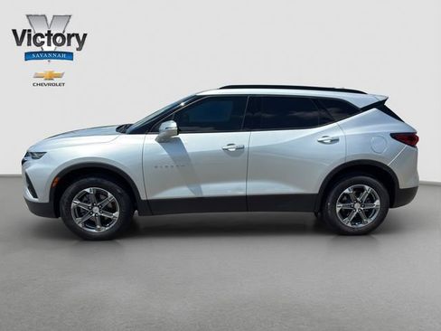 Used 2021 Chevrolet Blazer LT FWD image 4