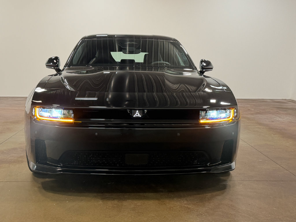 Used 2025 Dodge Charger Daytona Scat Pack w/ Track Pack AWD/4WD image 27