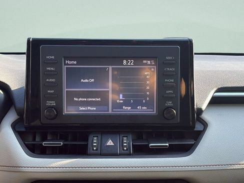 Used 2019 Toyota RAV4 XLE Premium FWD image 13