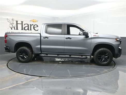 Used 2021 Chevrolet Silverado 1500 LT Trail Boss w/ Convenience Package II image 48