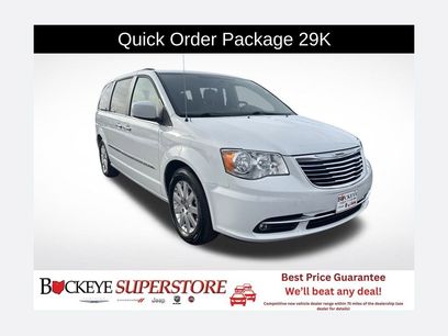 Used 2016 Chrysler Town & Country Touring w/ Driver Convenience Group