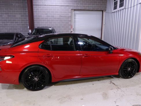 Used 2023 Toyota Camry XSE w/ Navigation Package image 6