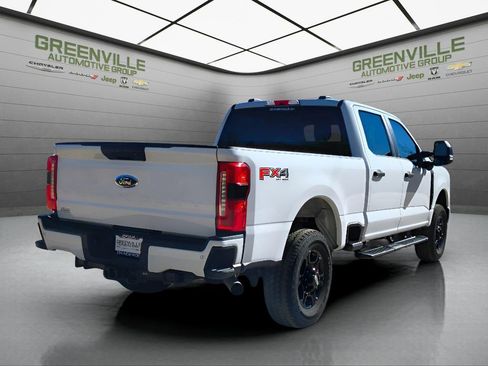 Used 2024 Ford F250 XL w/ STX Appearance Package image 9