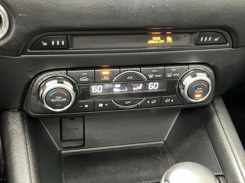 Used 2018 MAZDA CX-5 Touring w/ Preferred Equipment Package AWD/4WD image 21
