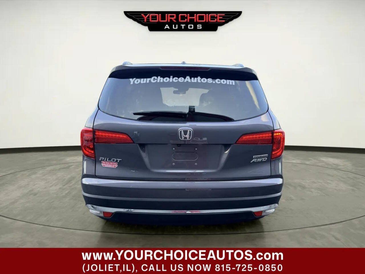 Used 2018 Honda Pilot Touring image 4
