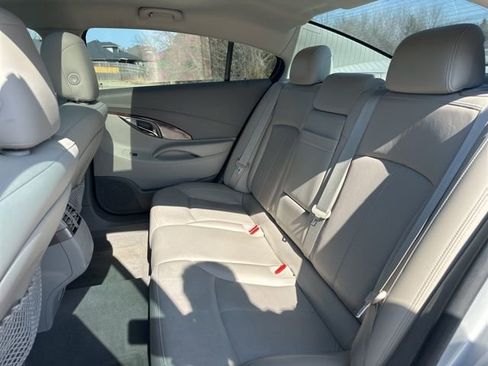 Used 2012 Buick LaCrosse Touring image 10