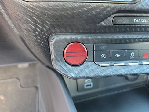 New 2025 Ford Mustang Coupe image 22