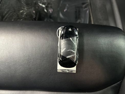 Used 2020 Tesla Model X Long Range AWD/4WD image 41