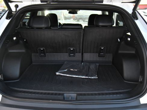 Used 2024 Chevrolet Blazer EV LT AWD/4WD image 46