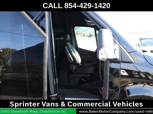 Used 2019 Mercedes-Benz Sprinter 3500 image 3