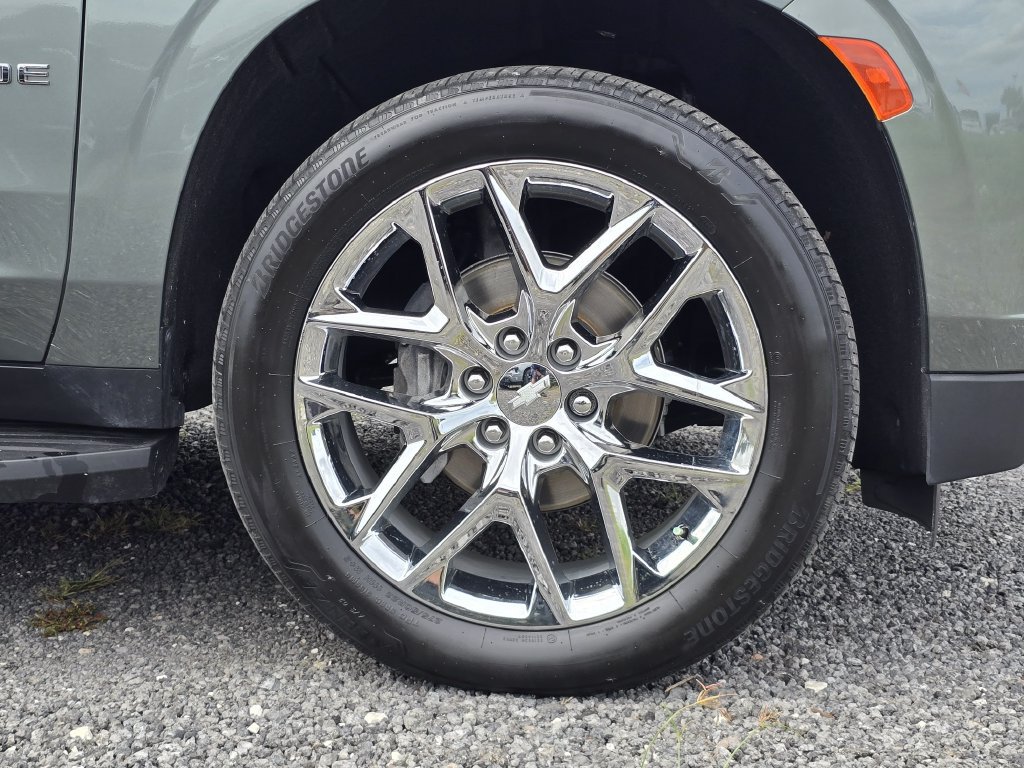 Certified 2024 Chevrolet Tahoe Premier RWD image 11