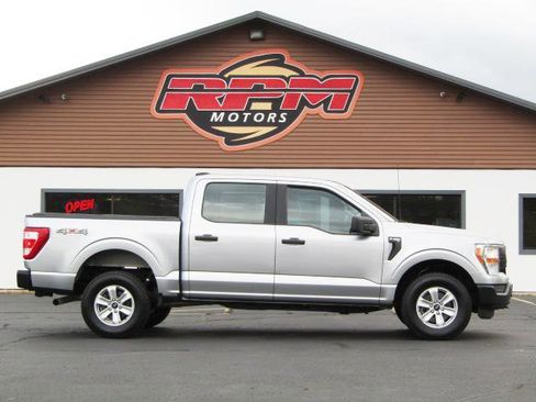 Used 2022 Ford F150 XL w/ Equipment Group 101A High image 3