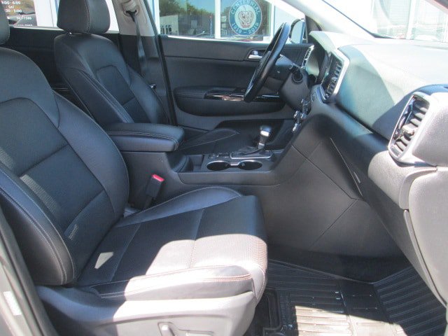 Used 2021 Kia Sportage EX w/ EX Technology Package AWD/4WD image 15