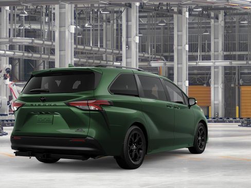 New 2026 Toyota Sienna XLE Woodland Edition AWD/4WD image 9
