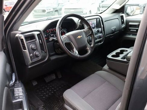 Used 2018 Chevrolet Silverado 1500 LT w/ All Star Edition image 11