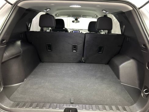 Used 2024 Chevrolet Equinox LS w/ LS Convenience Package image 24