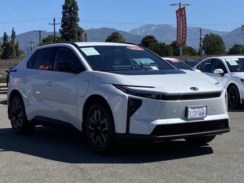 Used 2026 Toyota bZ AWD/4WD image 43