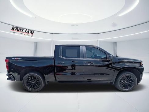 Used 2021 Chevrolet Silverado 1500 RST w/ Rally Edition AWD/4WD image 2