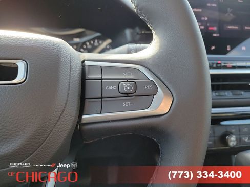 New 2026 Jeep Compass Latitude image 25