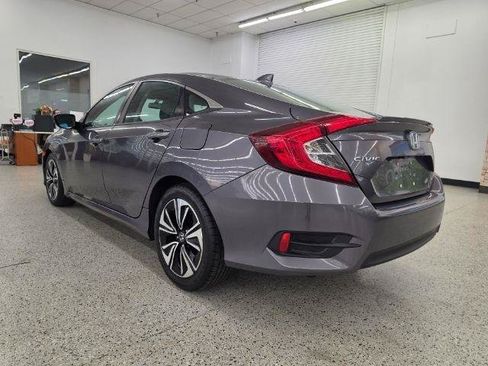Used 2016 Honda Civic EX-T image 6