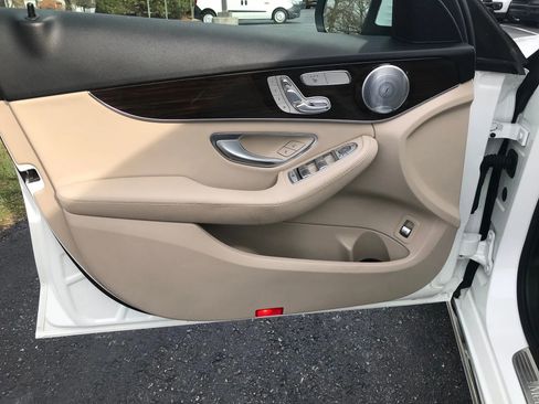 Used 2017 Mercedes-Benz C 300 4MATIC Sedan image 12