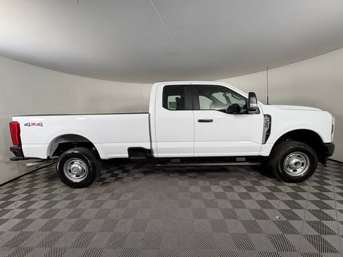 Certified 2025 Ford F350 XL w/ Snow Plow Prep Package image 8