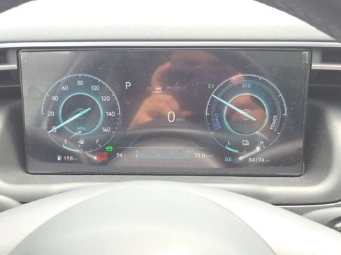 Used 2022 Hyundai Tucson Limited AWD/4WD image 12