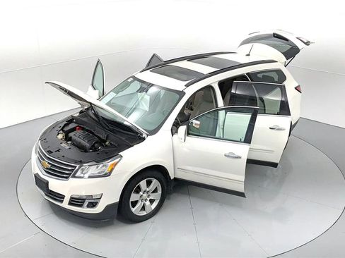 Used 2014 Chevrolet Traverse LTZ AWD/4WD image 46