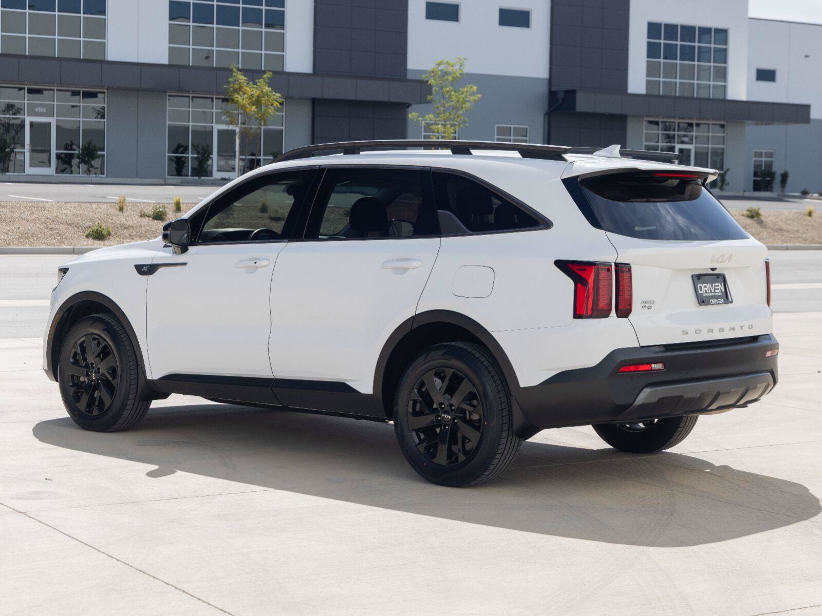 Used 2022 Kia Sorento S AWD/4WD image 8