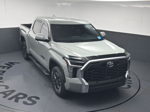 Used 2026 Toyota Tundra SR5 w/ TRD Off-Road Package AWD/4WD image 22