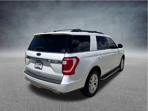 Used 2021 Ford Expedition XLT RWD image 10