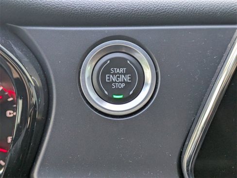 Used 2022 Chevrolet Blazer RS image 32