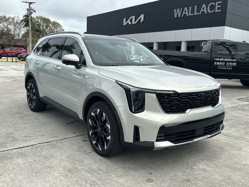New 2026 Kia Sorento SX FWD image 7