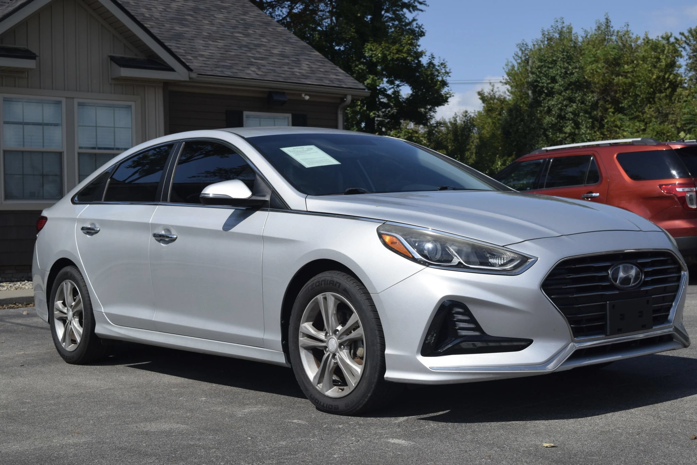 Used 2018 Hyundai Sonata SEL FWD image 1