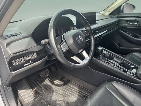 Used 2024 Honda Accord Touring image 35