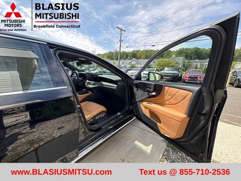 Used 2023 Lexus LS 500 AWD w/ Luxury Package image 51