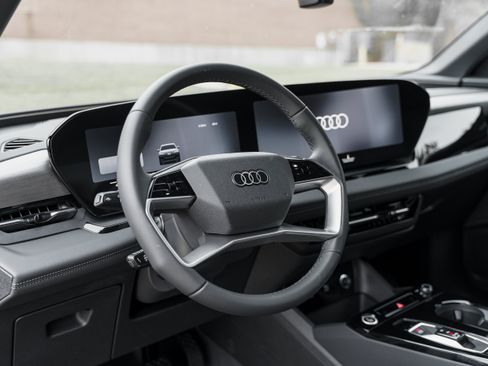 New 2027 Audi Q6 e-tron Premium Plus AWD/4WD image 10