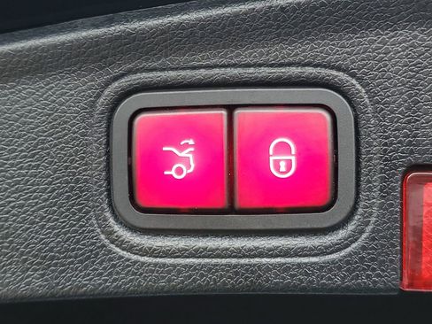 Used 2022 Mercedes-Benz C 43 AMG C 43 AMG image 9