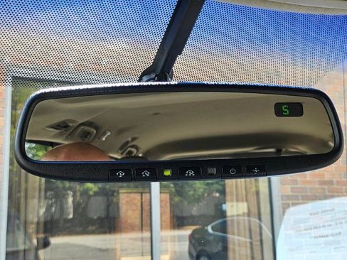 Used 2014 Toyota Sienna XLE FWD image 45