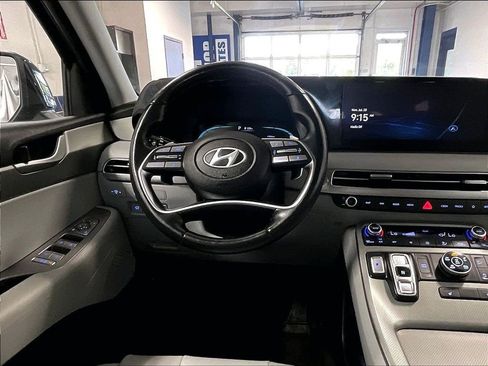 Used 2025 Hyundai Palisade SEL AWD/4WD image 18