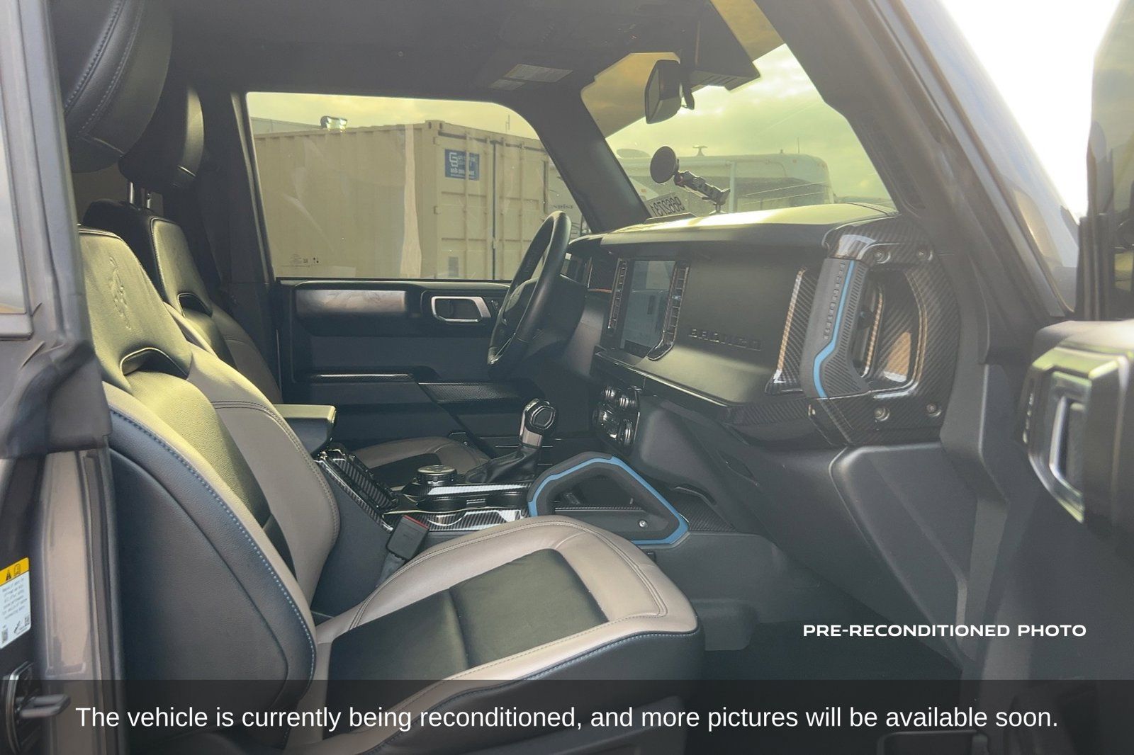 Used 2022 Ford Bronco Wildtrak AWD/4WD image 15
